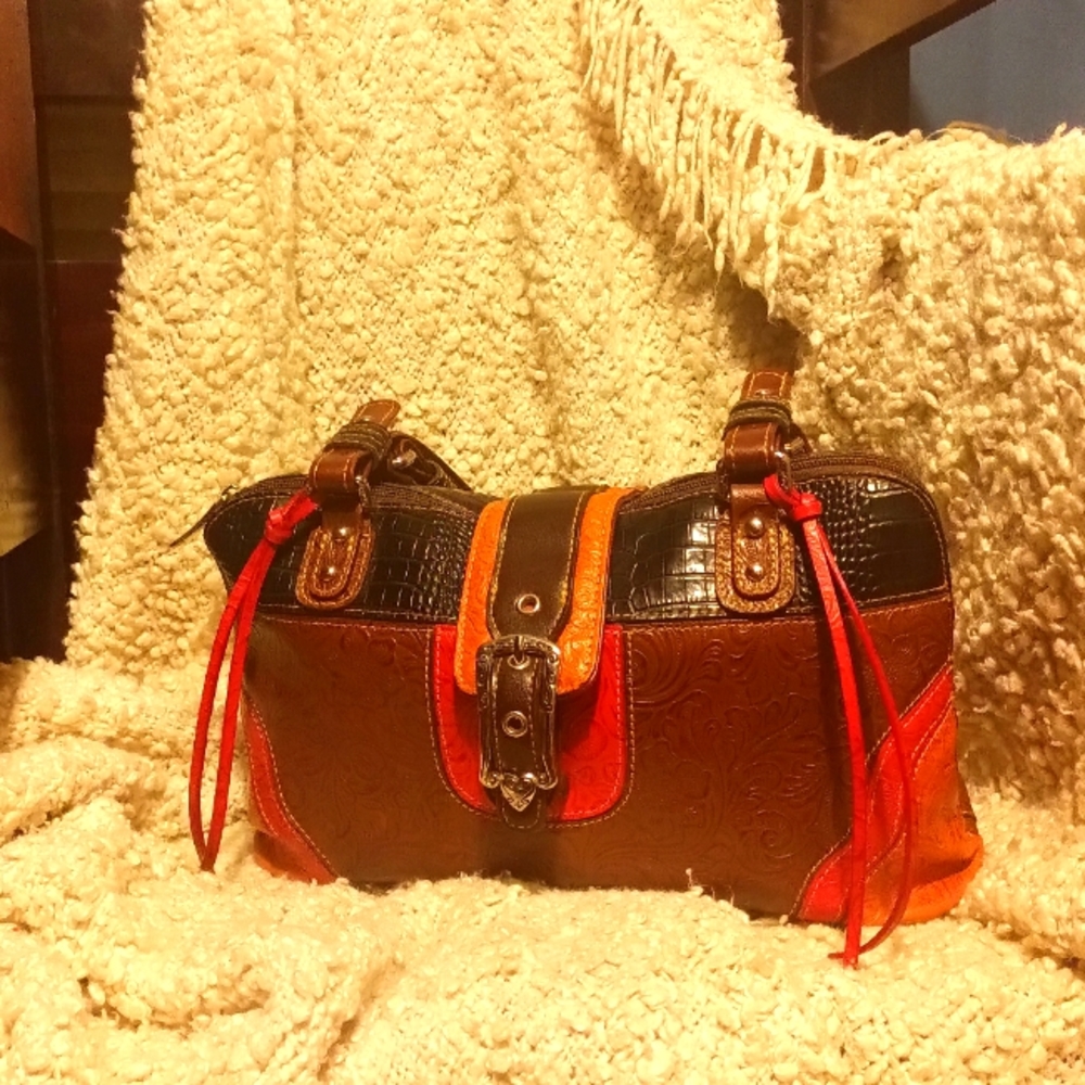 MC FAUX LEATHER SATCHEL NEW WITHOUT TAG BLACK ,BROWN &RED